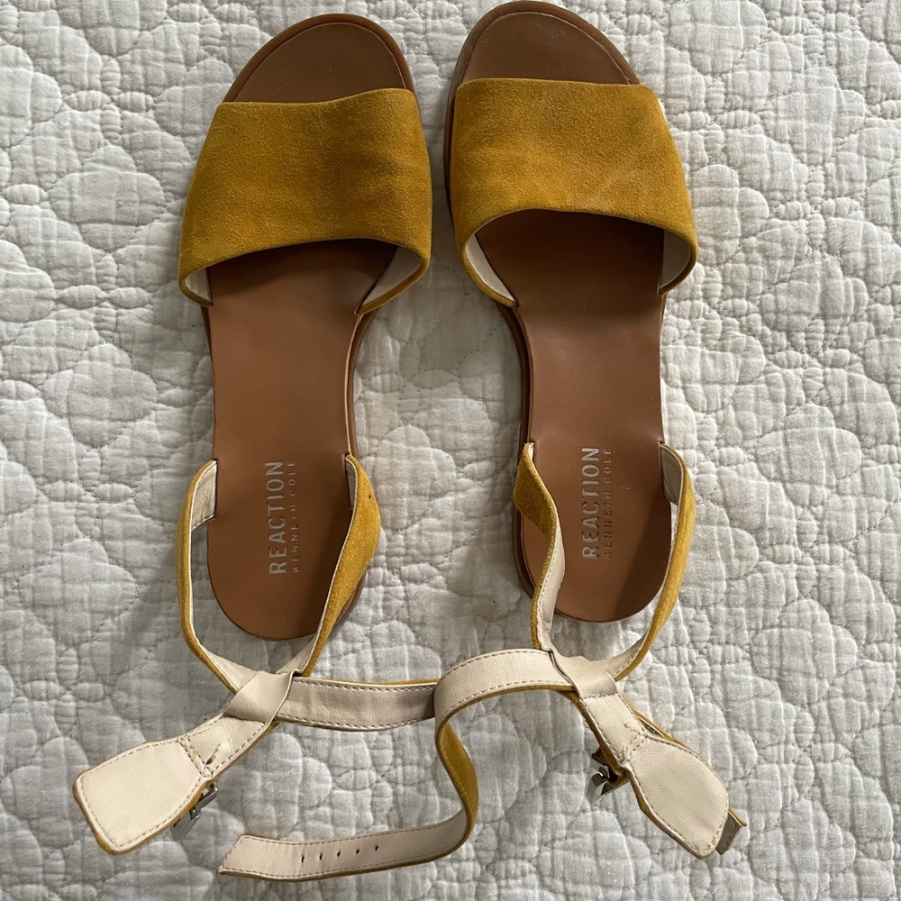 Kenneth Cole Ankle Strap Sandals size 7